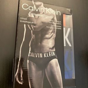 Calvin Klein Intense Power Briefs (3-Pack)